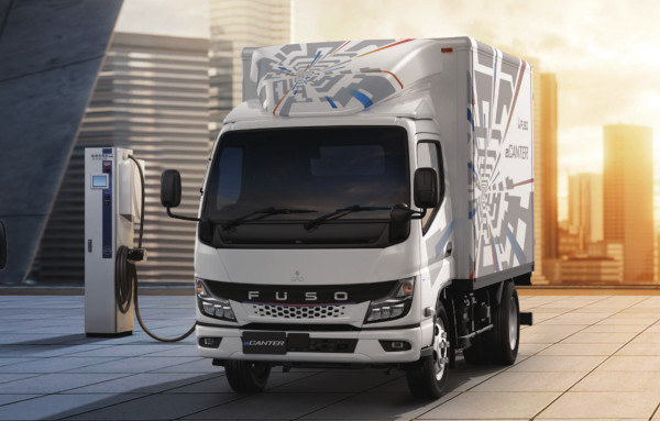 mitsubishi-eCanter-bogor